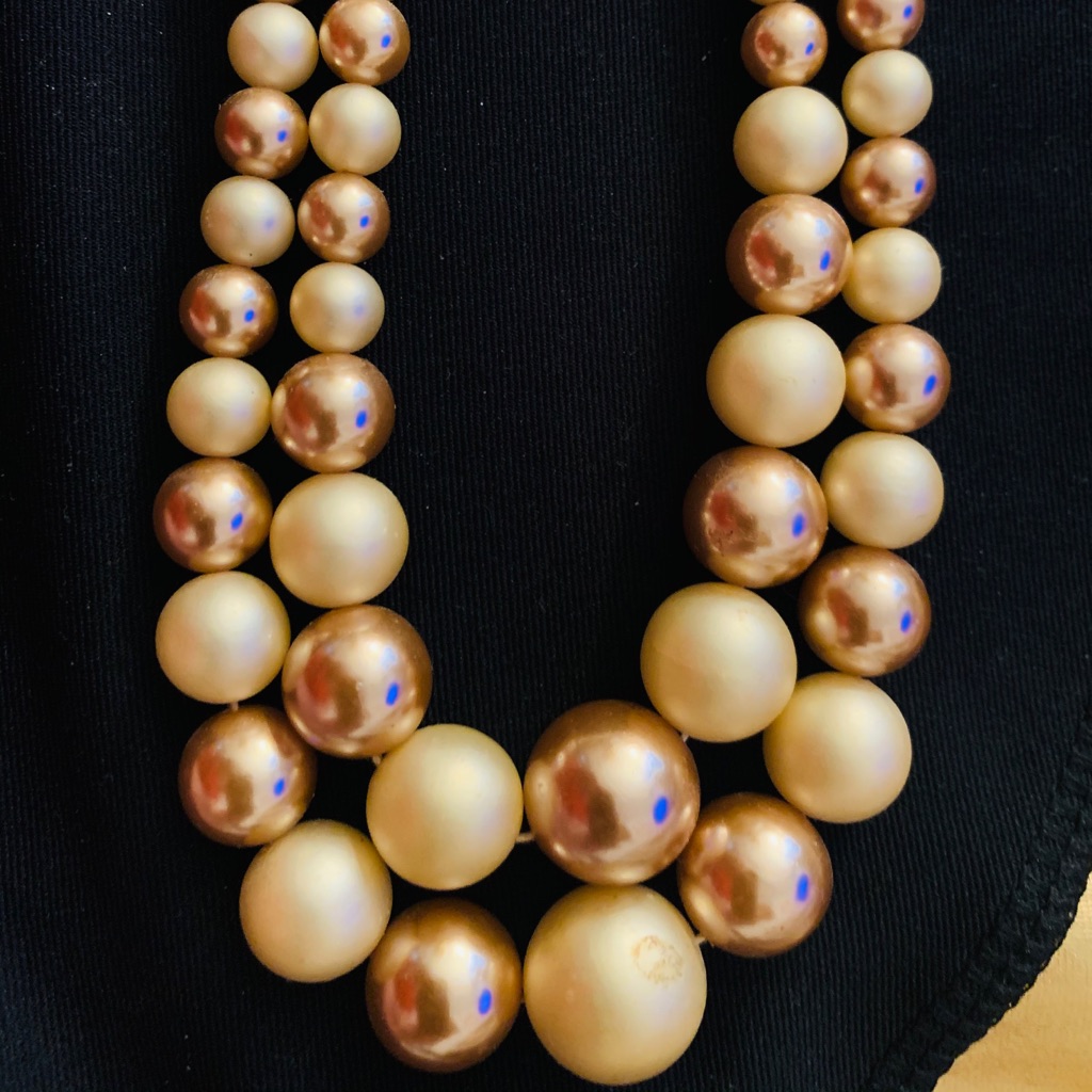 Antique Pearls Necklace 30$